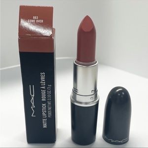 MAC Come Over Lipstick